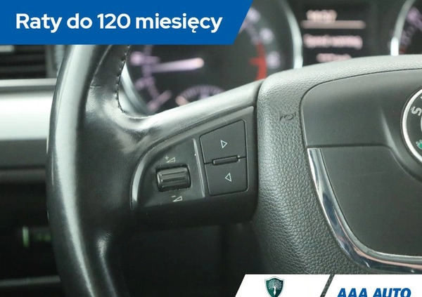 Skoda Superb cena 33000 przebieg: 219363, rok produkcji 2011 z Bytom małe 172